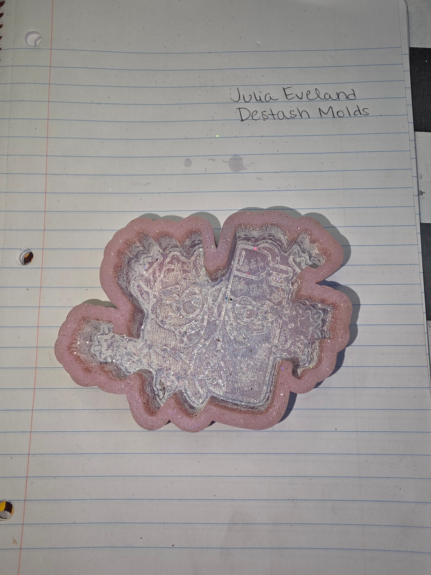 Cosmo & Wanda Bud and Lighter Destash Mold