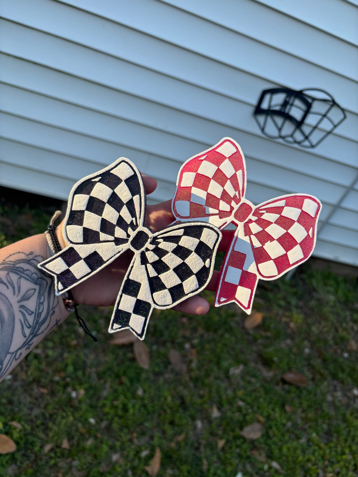 Checkered Bow