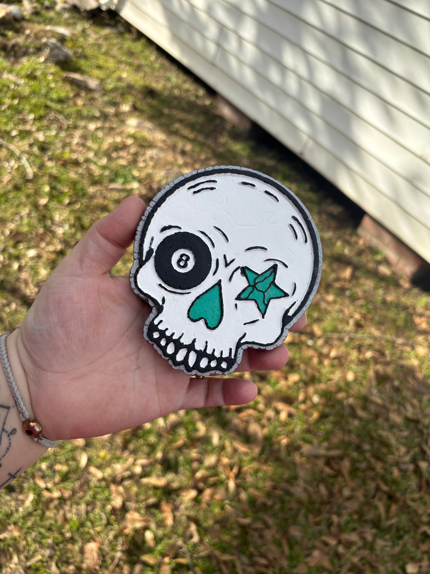 8 Ball & Star Eye Skeleton Head