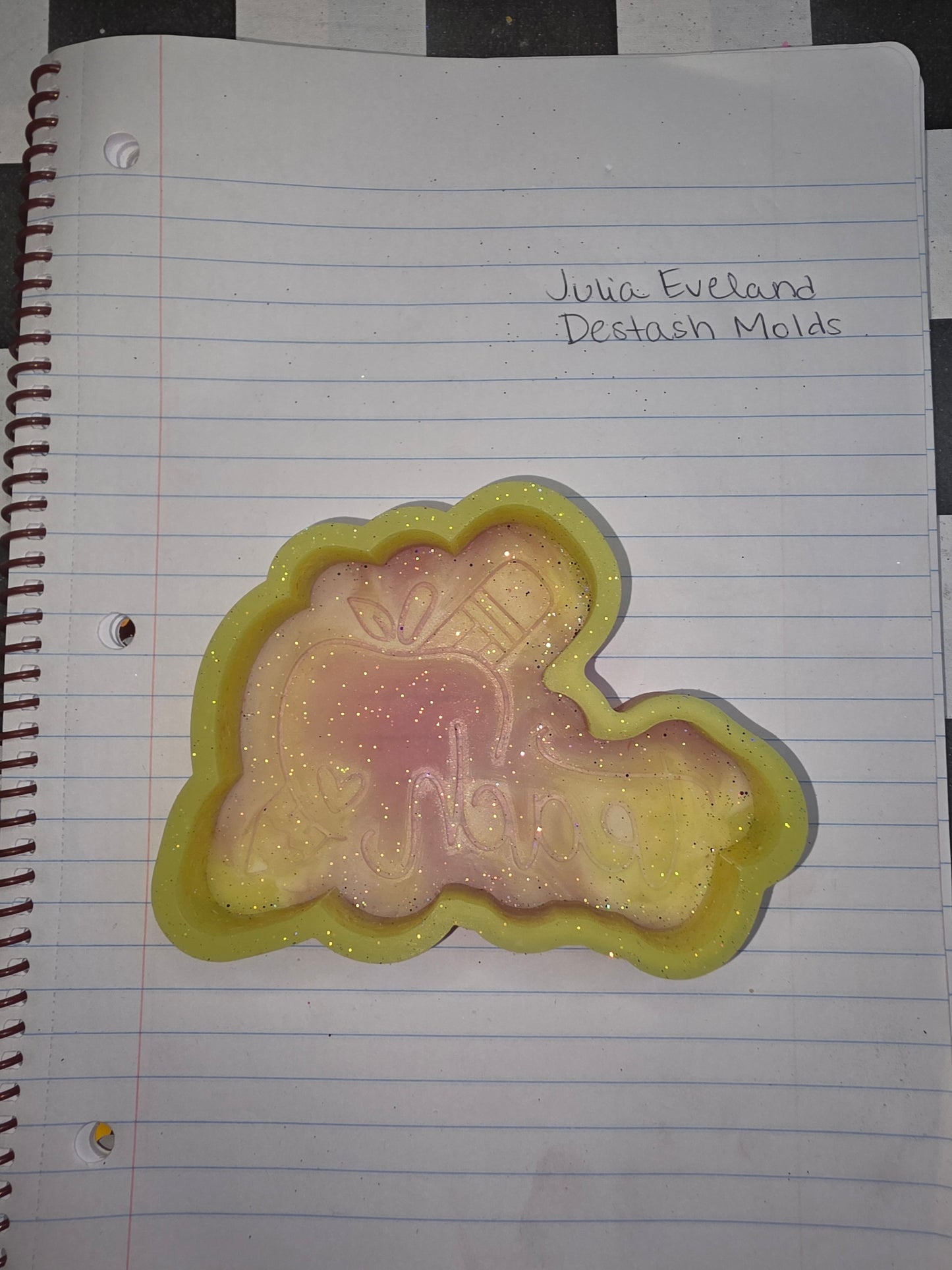 Teach with Apple & Pencil Destash Mold