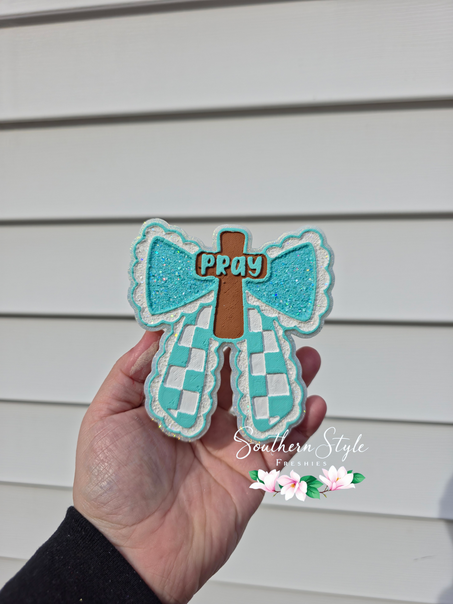 Pray with Cross Checkered Bow